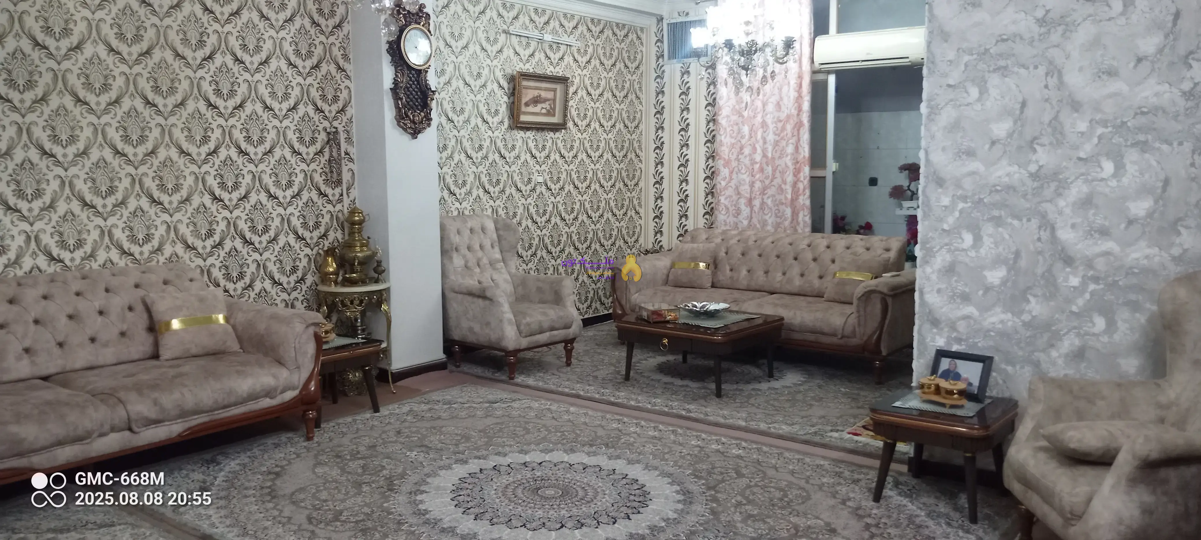 ملک تک واحدی دارای یک باب مغازه ۲۱متری وفعال میباشد