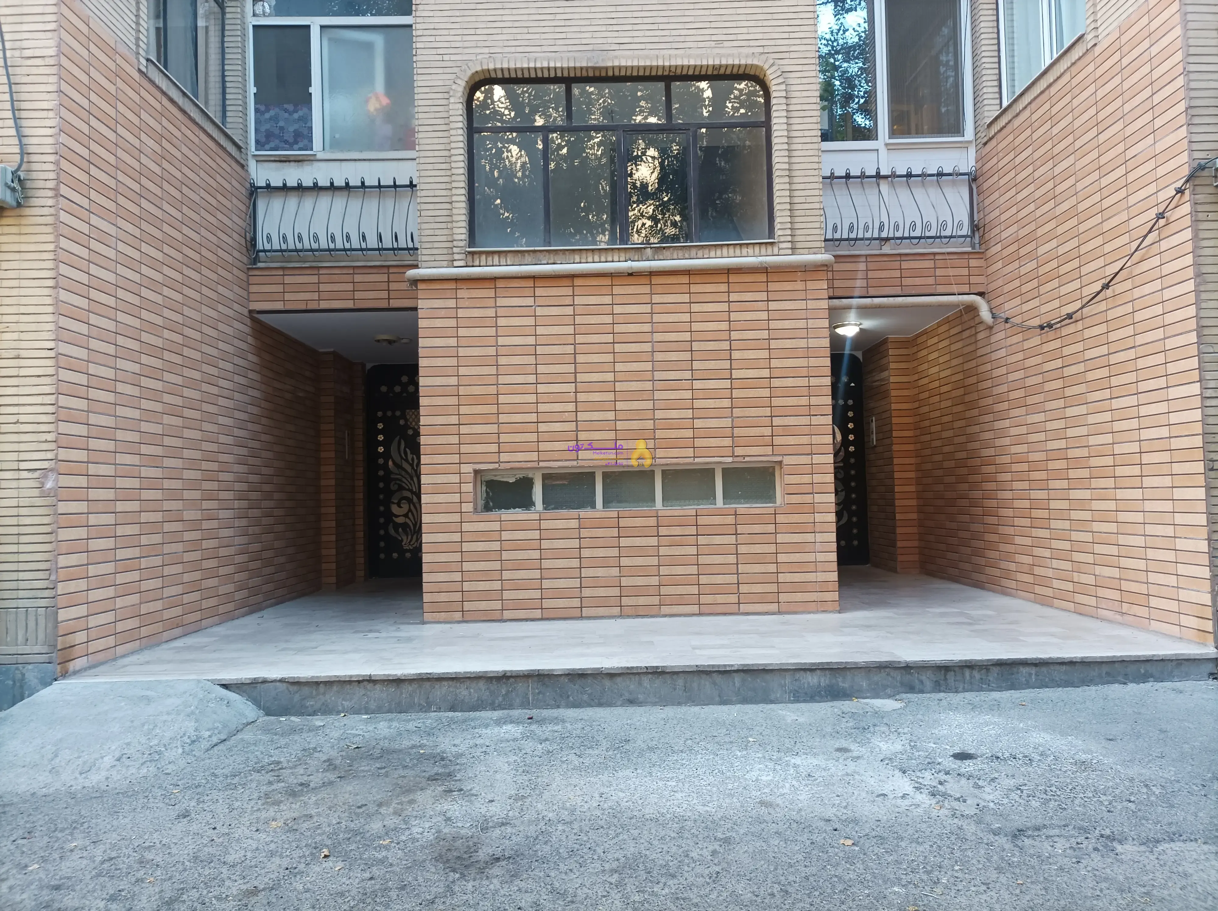 فروش فوری آپارتمان 110متری دوخوابه مجتمع مسکونی فرهنگیان پدیدار