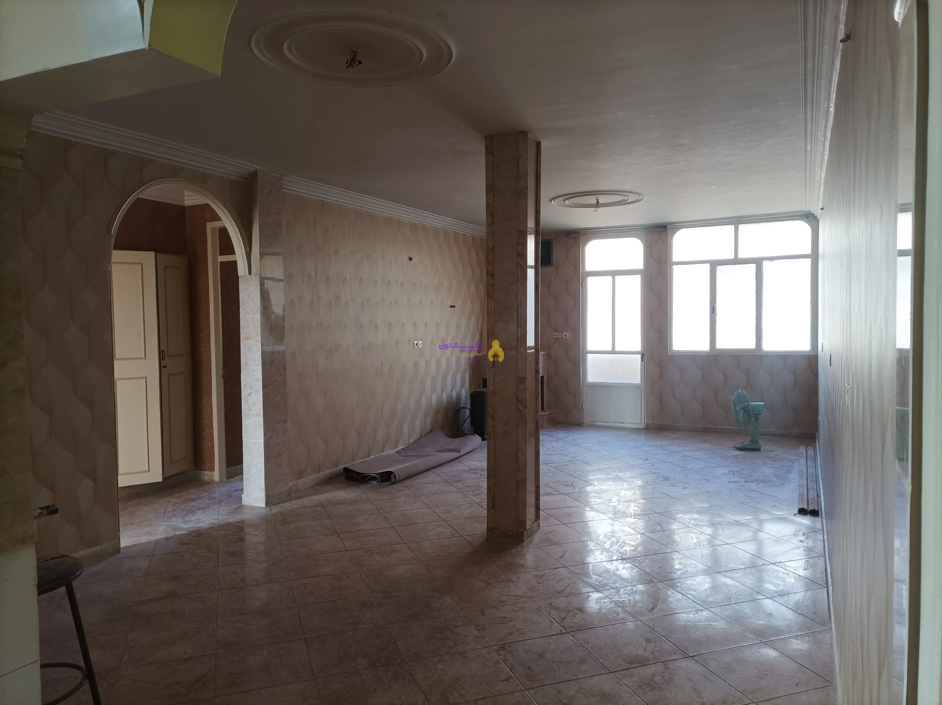 فروش فوری آپارتمان 110متری دوخوابه مجتمع مسکونی فرهنگیان پدیدار