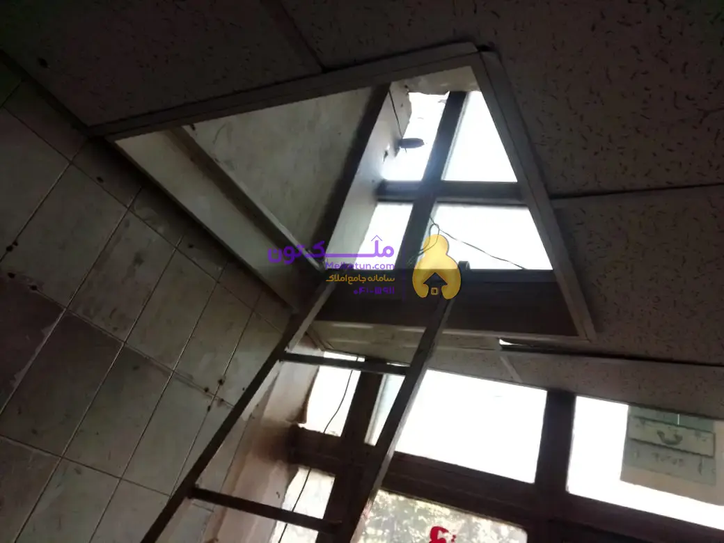 ۱۸ متر مغازه با امکانات کامل در خیابان منوچهری