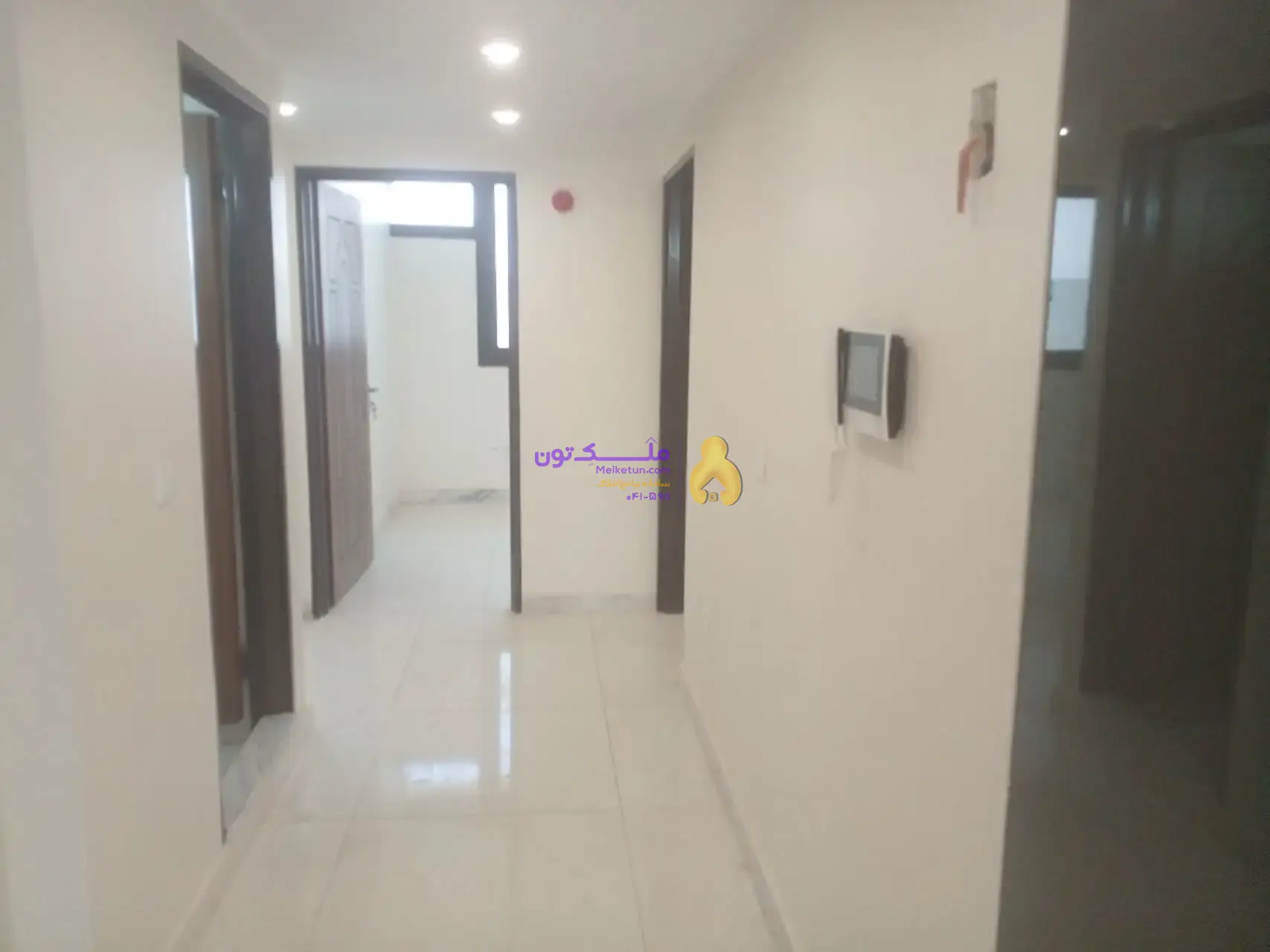 آپارتمان ۱۵۵ متری ۳ نبش سه راه ملک شهر خیابان گلستان ۸میلیارد