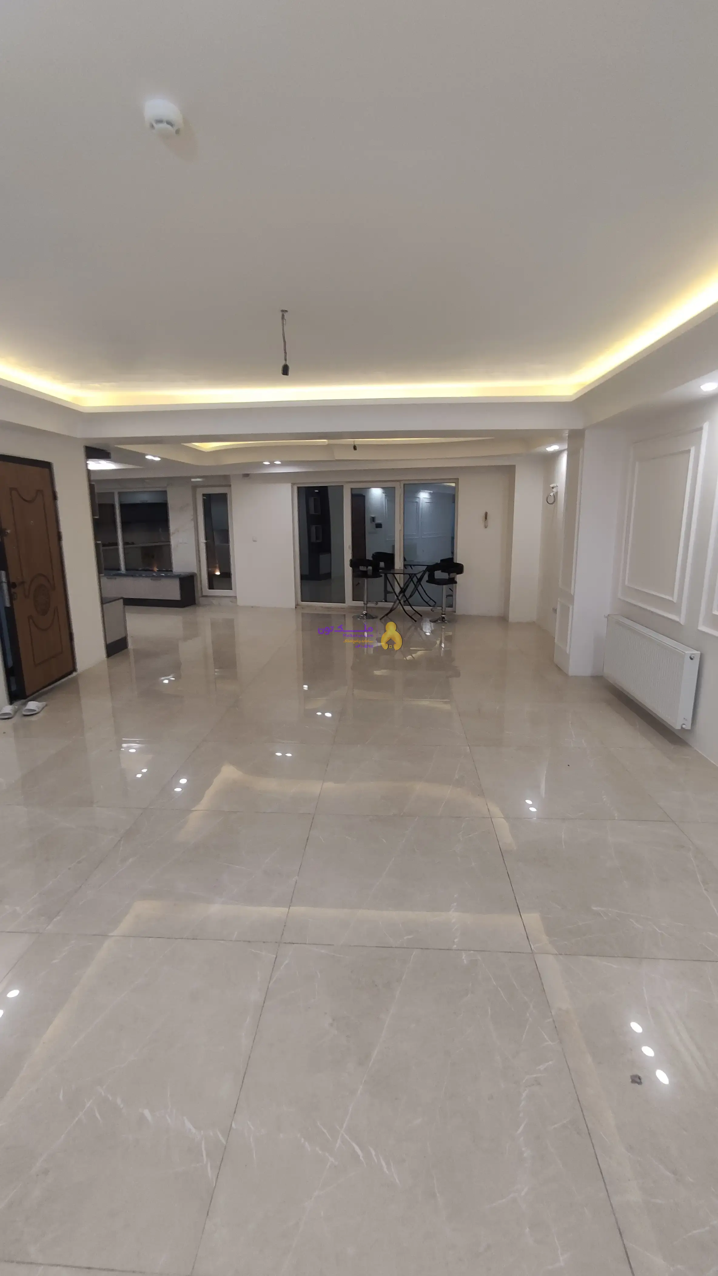 فروش آپارتمان ۱۶۵ متر نوساز*ولیعصر/پروین اعتصامی