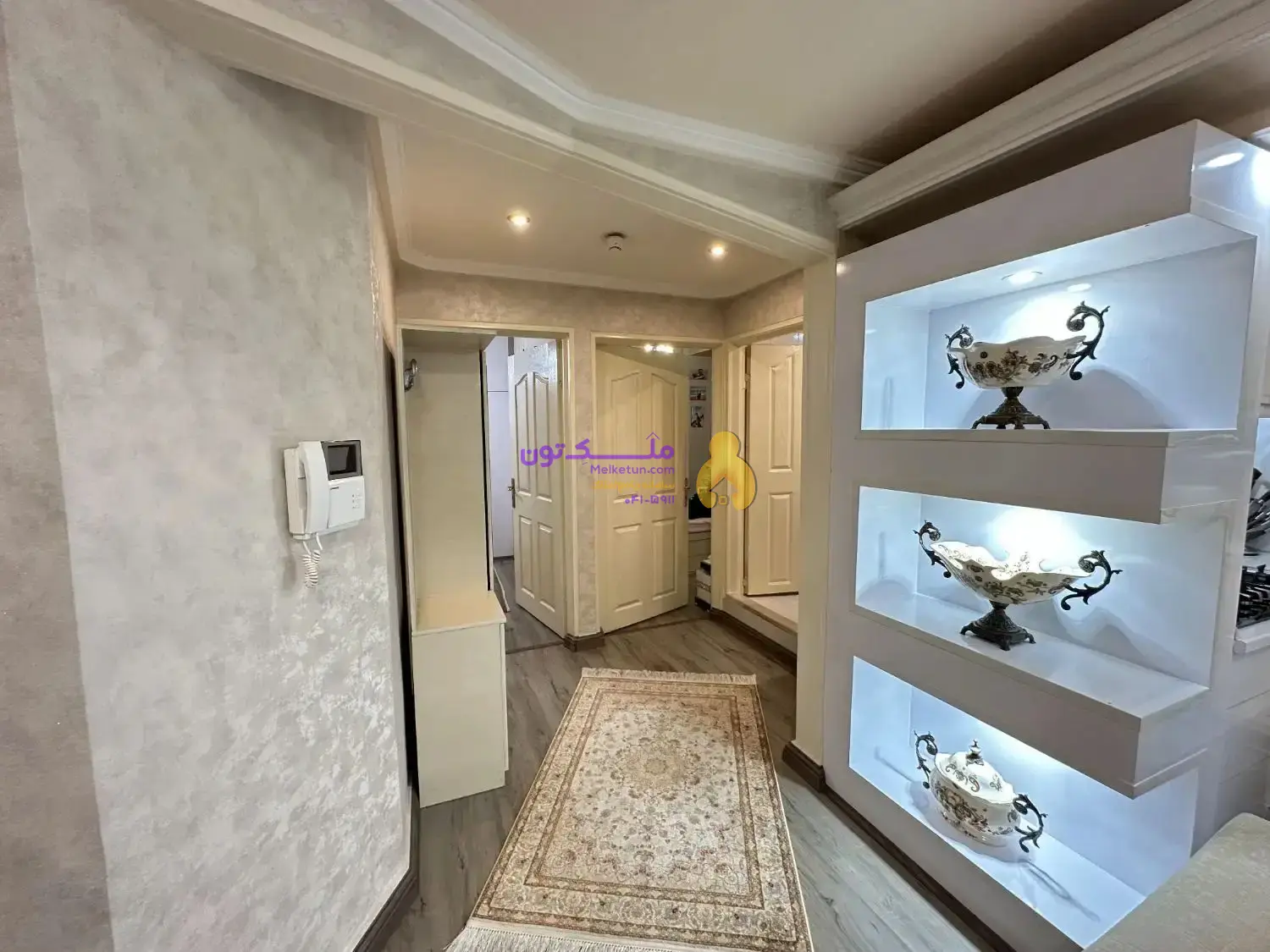 فروش آپارتمان 95 متری در عباسی حاج فخر