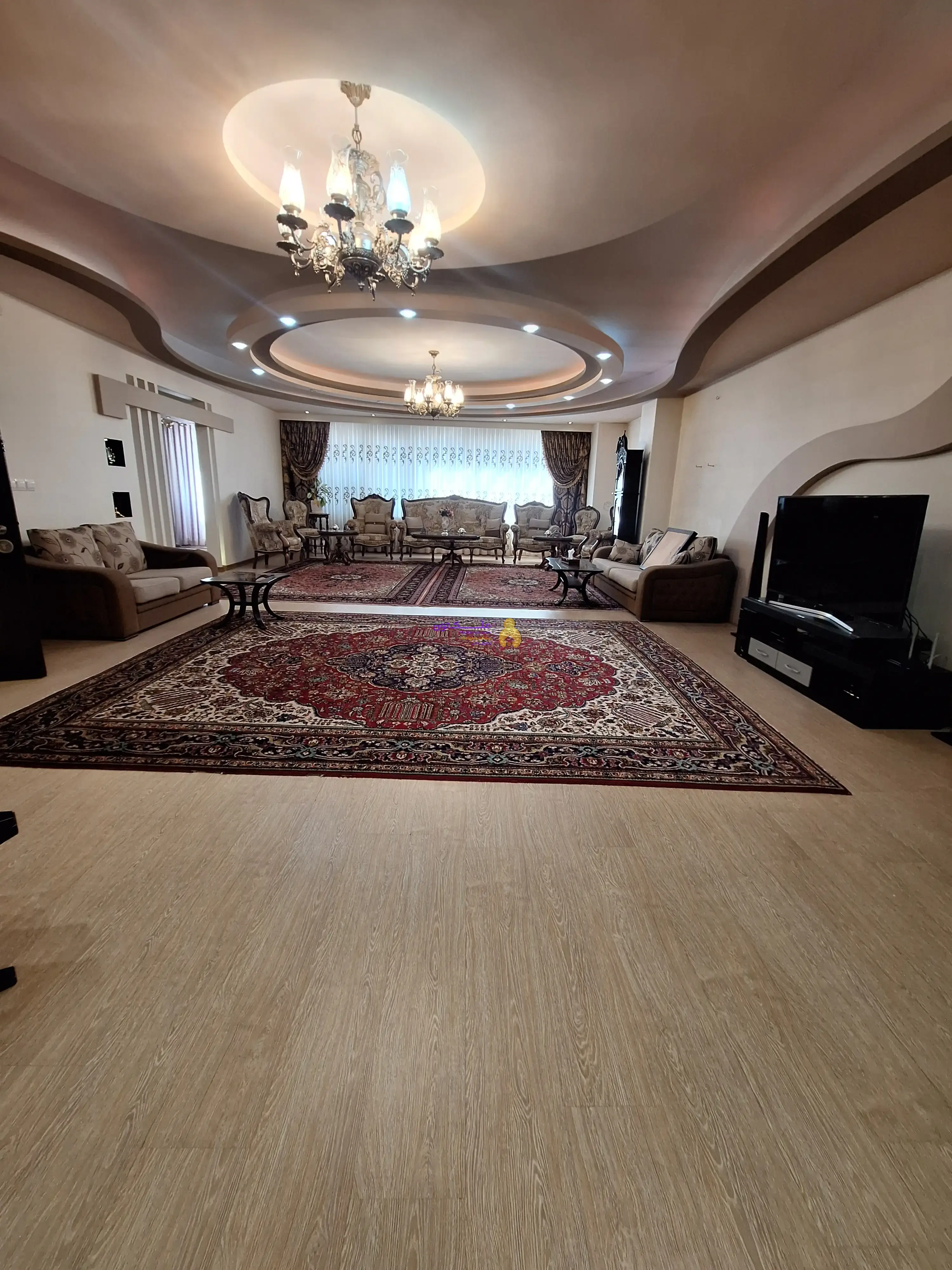 آپارتمان ۱۵۰ متری منظریه