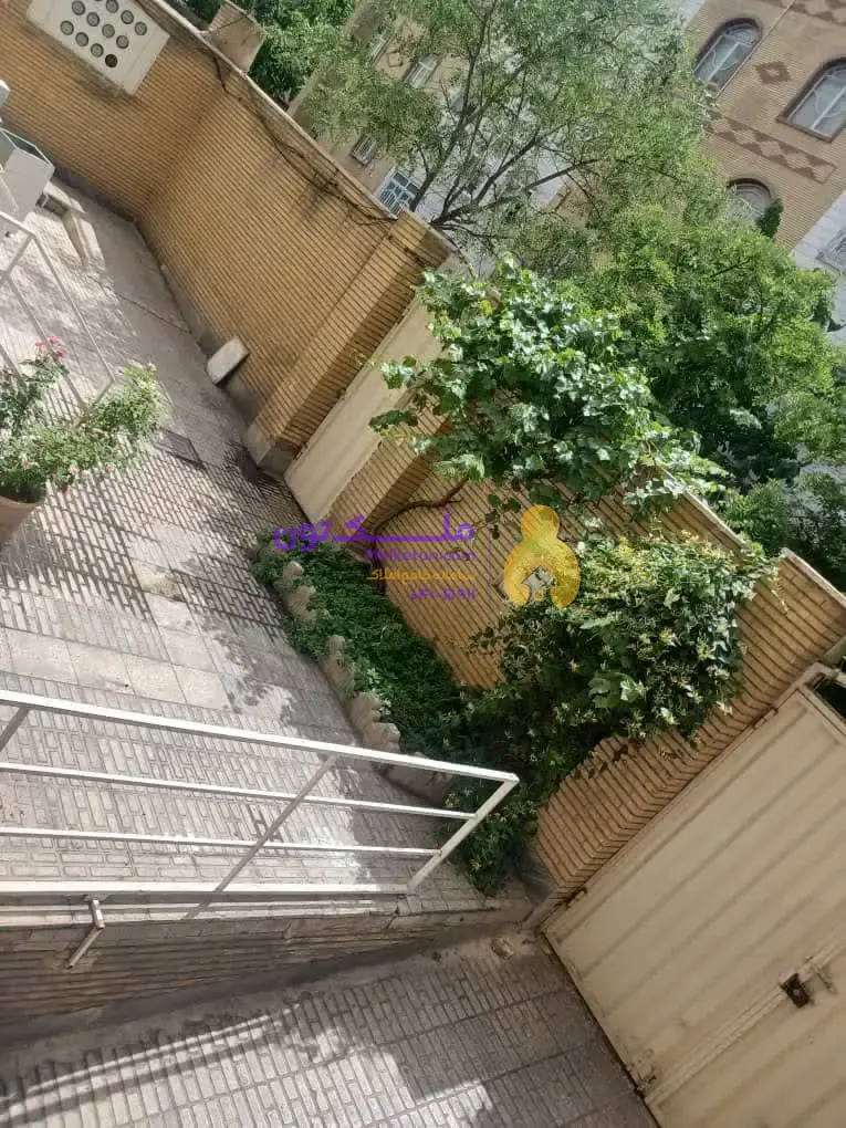 طبقه اول ۵۵ متر شمالی