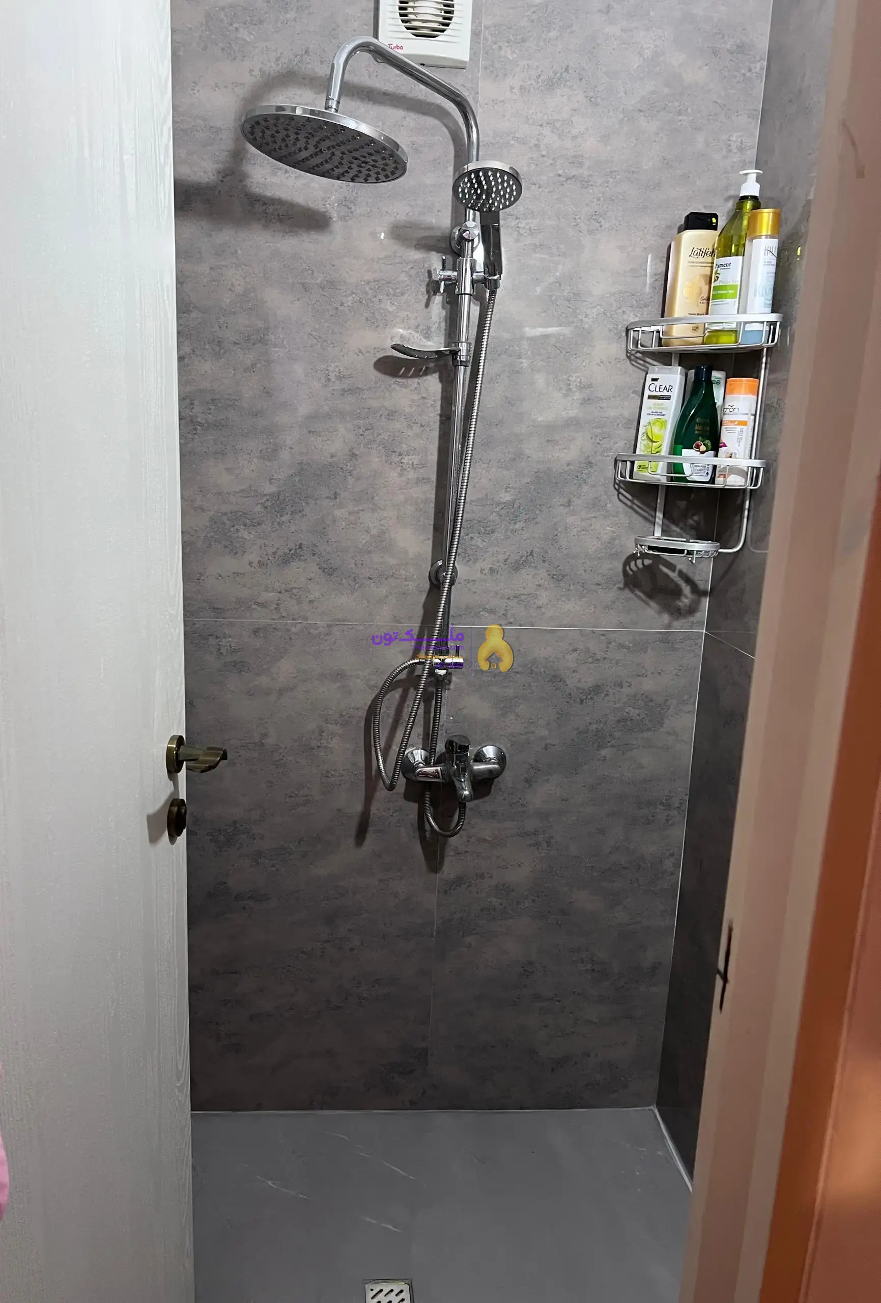 70 متری دو خوابه