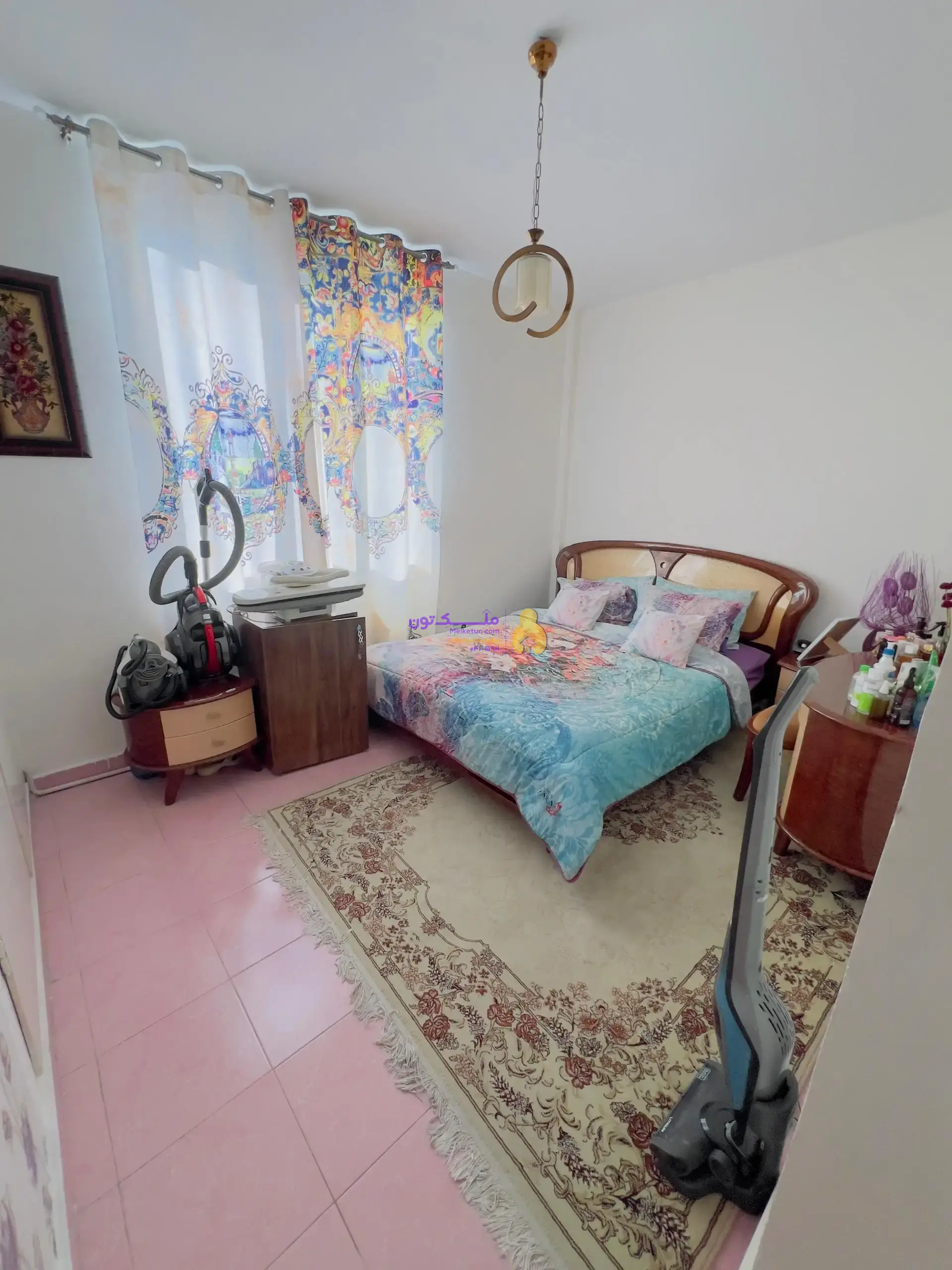 70 متری دو خوابه