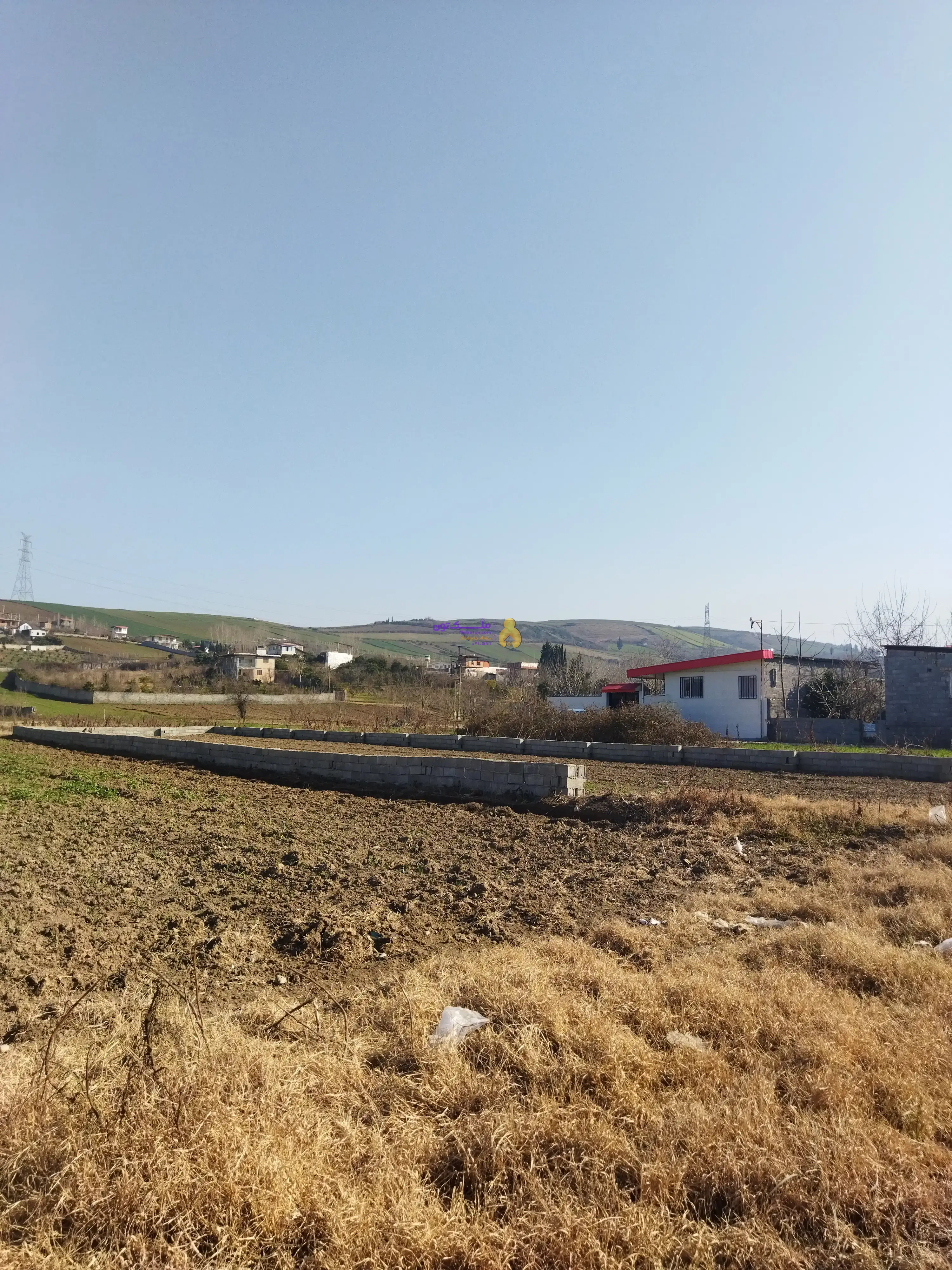 فروش زمین مسکونی سر خیابان اصلی.دو نبش