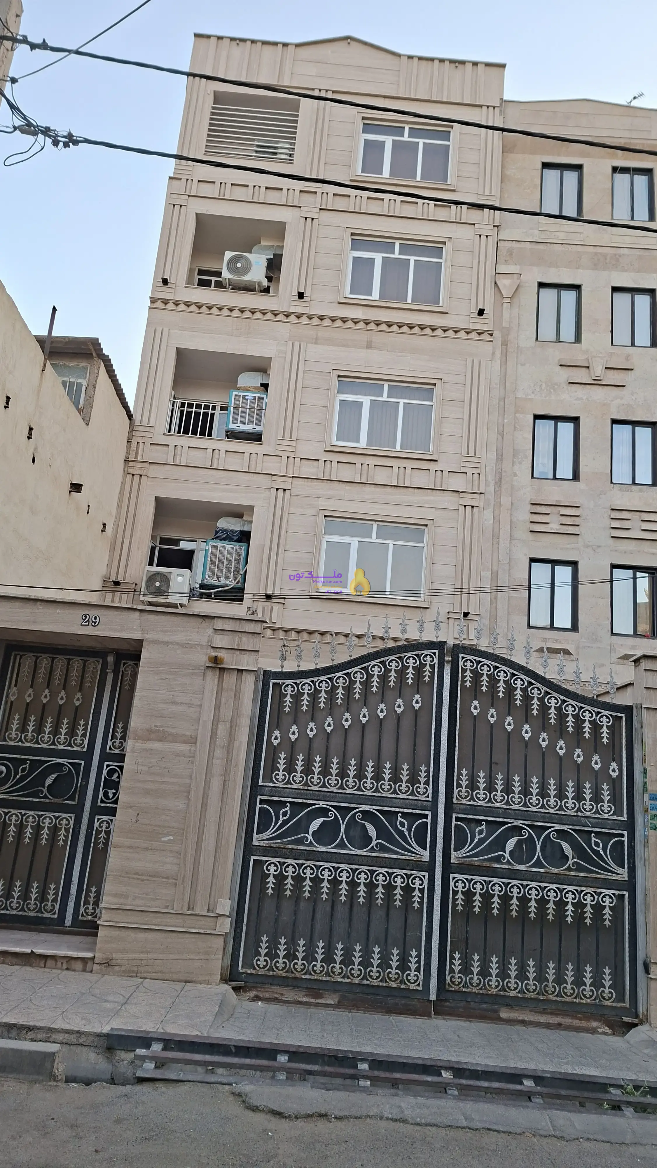 واحد ۸۵ متری باقرشهر