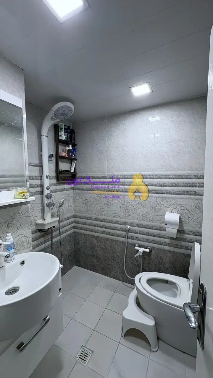 فروش آپارتمان 120متر در زعفرانیه