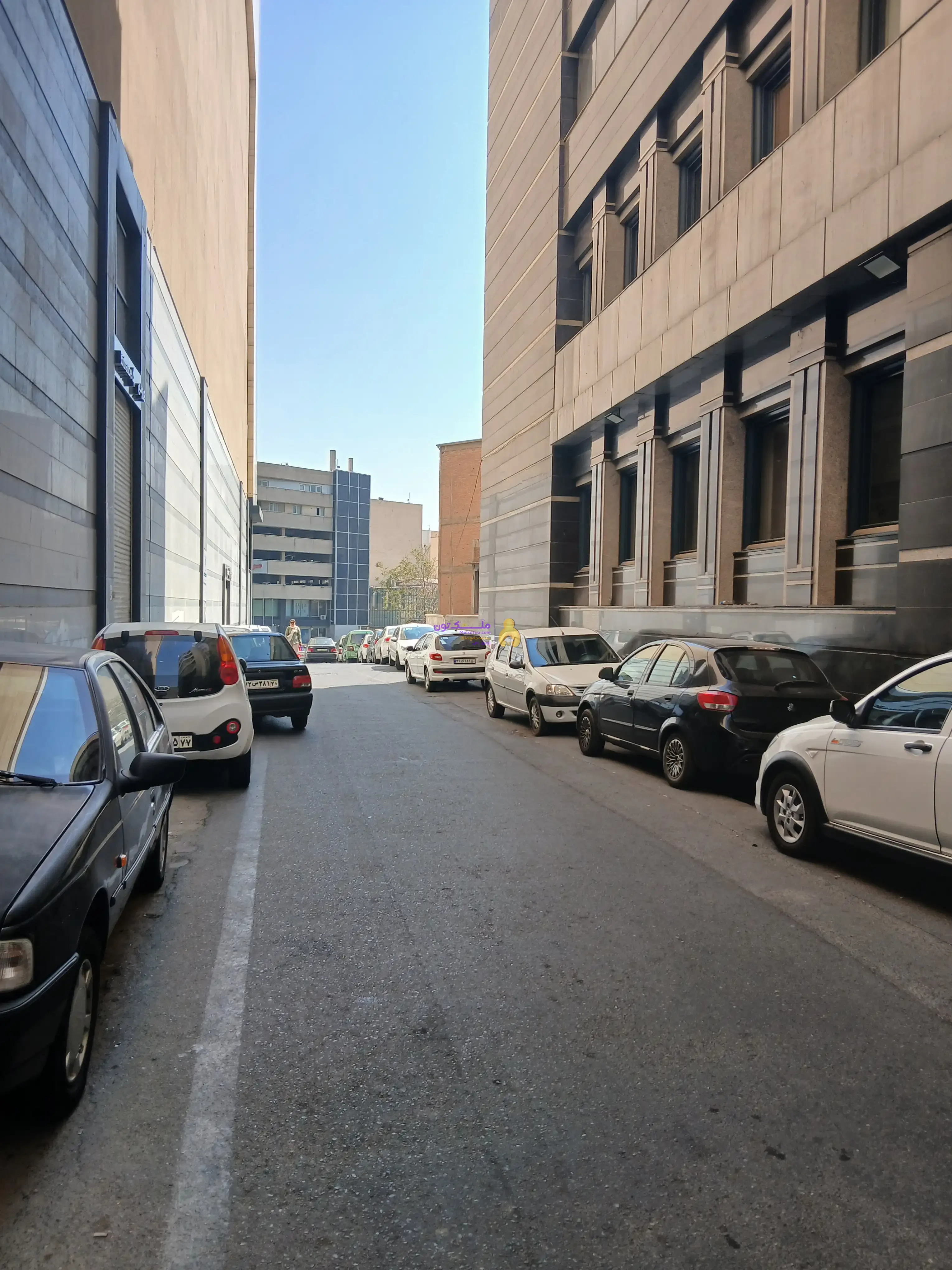 مغازه تجاری