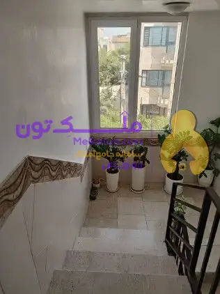 منزل ویلایی۳طبقه۳۲۰متربناروبروی شهرک فجر شهرک جهاد