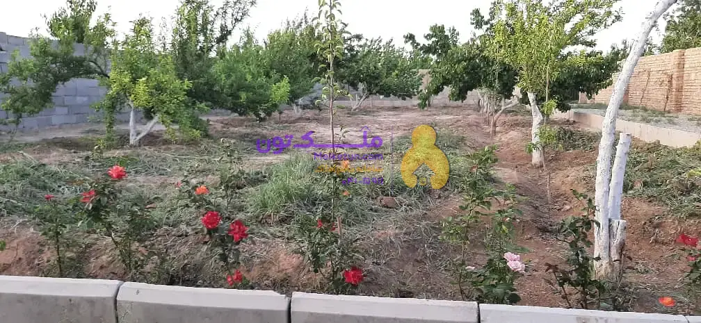 باغچه 750 متر چهاردیواری مدارک کامل