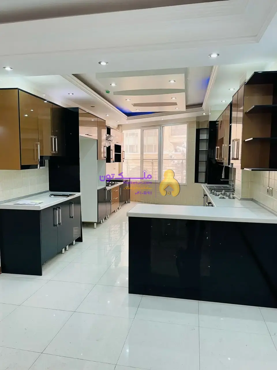 هشترودی ۱۶۰ متر ۲ خواب